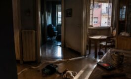 15enne accoltellato dal compagno della madre a La Spezia: ecco cosa è successo