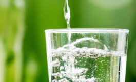 Acqua somministrata in bar e ristoranti irregolare oltre un locale su due i controlli dei Nas 265x160