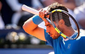 Alcaraz il guru anti infortuni Meglio se non gioca gli US Open 364x230