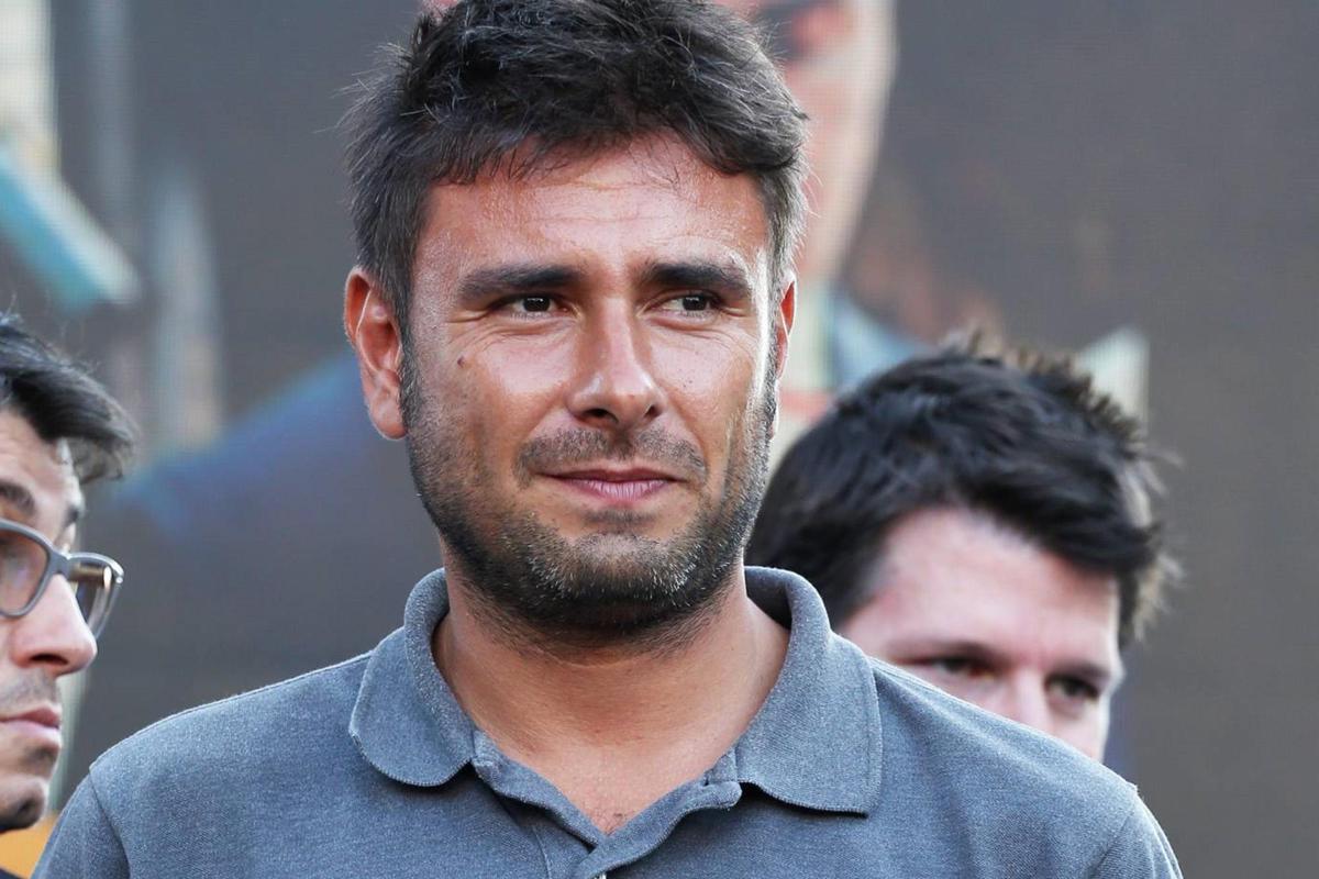 Alessandro Di Battista, in arrivo stanotte a Cuba 2 medici del Policlinico Gemelli
