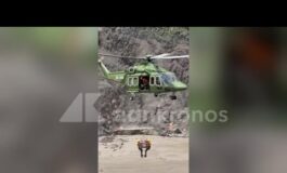 Alluvione in Nepal le immagini girate da un italiano salvato in elicottero 265x160