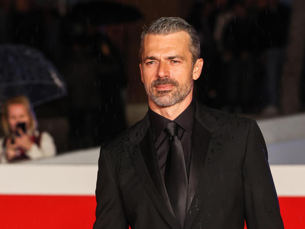 Argentero in 'Doc' anche nella quinta stagione, passaggio di testimone sarà graduale