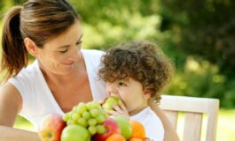 Caldo e bambini il menu anti afa dei pediatri Piu acqua frutta e pasti leggeri 265x160