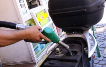Carburante annacquato irregolare un distributore su cinque. Pd Governo intervenga. Lega Bene controlli Gdf 364x230