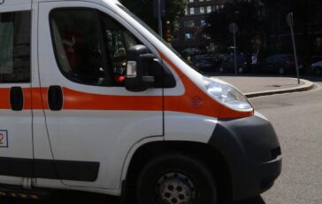 Carrara operaio di 44 anni muore schiacciato da lastre di marmo 364x230