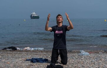 Ceuta meglio senzatetto in Spagna che tornare in Marocco le testimonianze 364x230