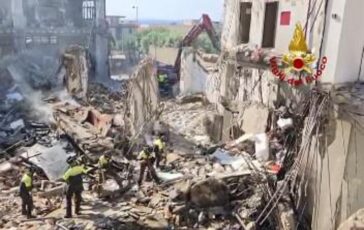 Crollo palazzina a Messina ancora tre dispersi. Oggi gli interrogatori degli indagati 364x230