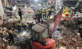 Crollo palazzina a Messina proseguono ricerche dei tre dispersi. Malore per vigile del fuoco 265x160