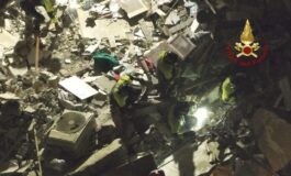 Crollo palazzina a Messina recuperata seconda vittima si cercano ancora 4 dispersi 265x160