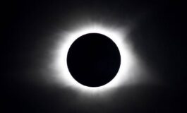 Eclissi ecco dove si vedra meglio in Italia e con il buio lo spettacolo delle stelle cadenti 265x160