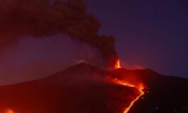 Eruzione Etna non solo stop ai voli arriva la stretta per salire sul vulcano 265x160