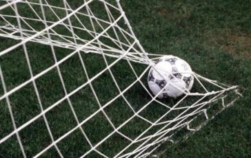 Ex calciatore guarisce dal cancro e fonda una squadra E una seconda possibilita 364x230