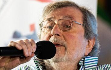 Guccini Meloni Livoroso con me ma continuo a cantare le sue canzoni. Lo ringrazio per averci regalato emozioni 364x230
