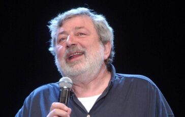 Guccini domani i funerali la sua Pavana lo saluta nel silenzio. Il sindaco Massimo rispetto per sue volonta 364x230