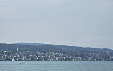 Il livello del Lago di Zurigo raggiunge il minimo storico 364x230