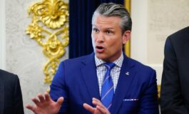 Iran Usa Teheran accusa Washington in guerra economica dopo aver esaurito armi . Hegseth Non escludiamo ricorso ad attacchi militari 265x160