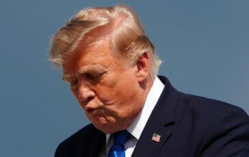 Iran annunci di raid imminenti e poi ripensamenti tutte le volte di Trump 364x230
