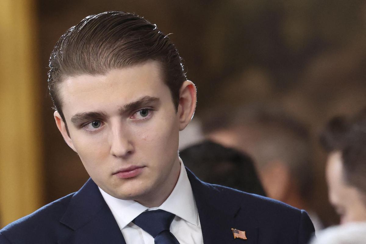 L'Iran minaccia Barron Trump, il figlio del presidente non esce di casa