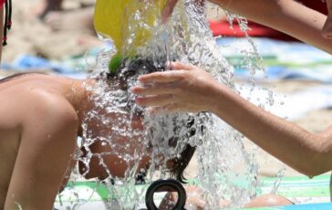 Meteo caldo rallenta ma rimane intenso al Sud nel weekend bollino rosso solo a Bari e Palermo 364x230