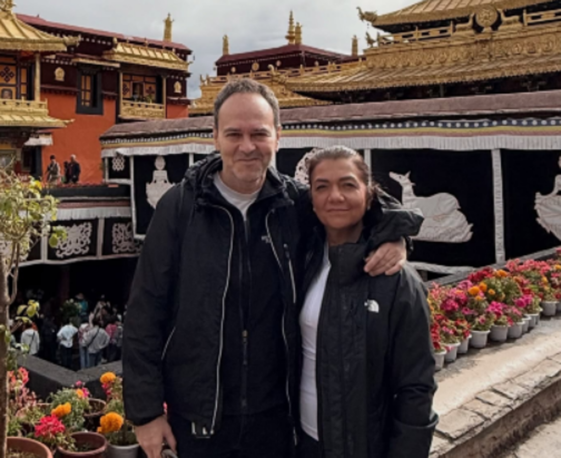 Nepal, Patrizia Marziale e Luca Barachini i turisti italo-svizzeri dispersi. Il post social: "Chiedimi se sono felice"