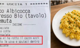 Riccione torna a lavoro il cameriere 17enne dello scontrino con lo sputo nelle uova Va perdonato e giovane 265x160