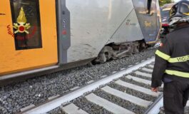 Roma mucche su binari treno deraglia vicino a stazione di Piana Bella a Montelibretti nessun ferito 265x160