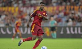 Roma si ferma Ndicka infortunio nel riscaldamento contro il Lecce 265x160