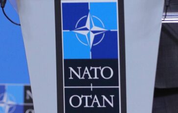 Russia Lavrov Piani Nato per lArtico aumentano rischio conflitto armato 364x230