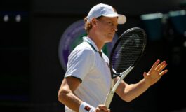 Sinner problemi al ginocchio Il medico fisiatra Giuste le cautele in vista degli Us Open 265x160