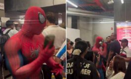 Spider Man fuga dal cinema per flatulenza killer scappa anche lUomo Ragno 265x160