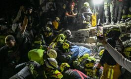 Terremoto in Colombia donna di 32 anni estratta viva dalle macerie di un albergo tre giorni dopo il sisma Ce speranza 265x160