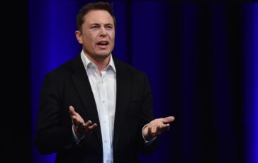 Tesla problemi per Musk tre milioni di auto richiamate in Cina 364x230