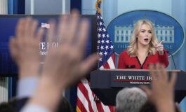 Trump la portavoce Karoline Leavitt lascia lincarico. Il presidente La capisco 265x160
