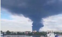 Ucraina attacco contro una delle piu grandi raffinerie in Russia. Mosca Abbattuti nella notte 605 droni di Kiev 265x160