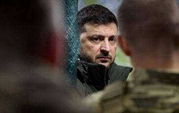 Ucraina perquisizioni in abitazioni staff Zelensky e di un deputato 364x230