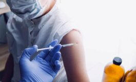 Vaccini ai bambini tutti contro Trump Perdera guerra ai virus nuovo ordine esecutivo una follia 265x160