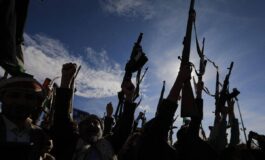 Yemen Houthi attaccano forze governative 45 morti 265x160