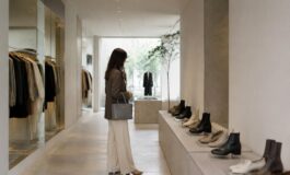 Accessori evergreen: come scegliere borse e scarpe in colori neutri e accenti strategici