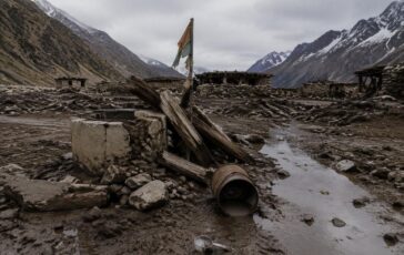 Alluvioni himalayane: vittime e dispersi salgono a cifre drammatiche