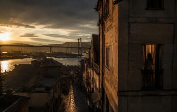 Arrestata a Genova una donna per maltrattamenti e furti ai danni del marito