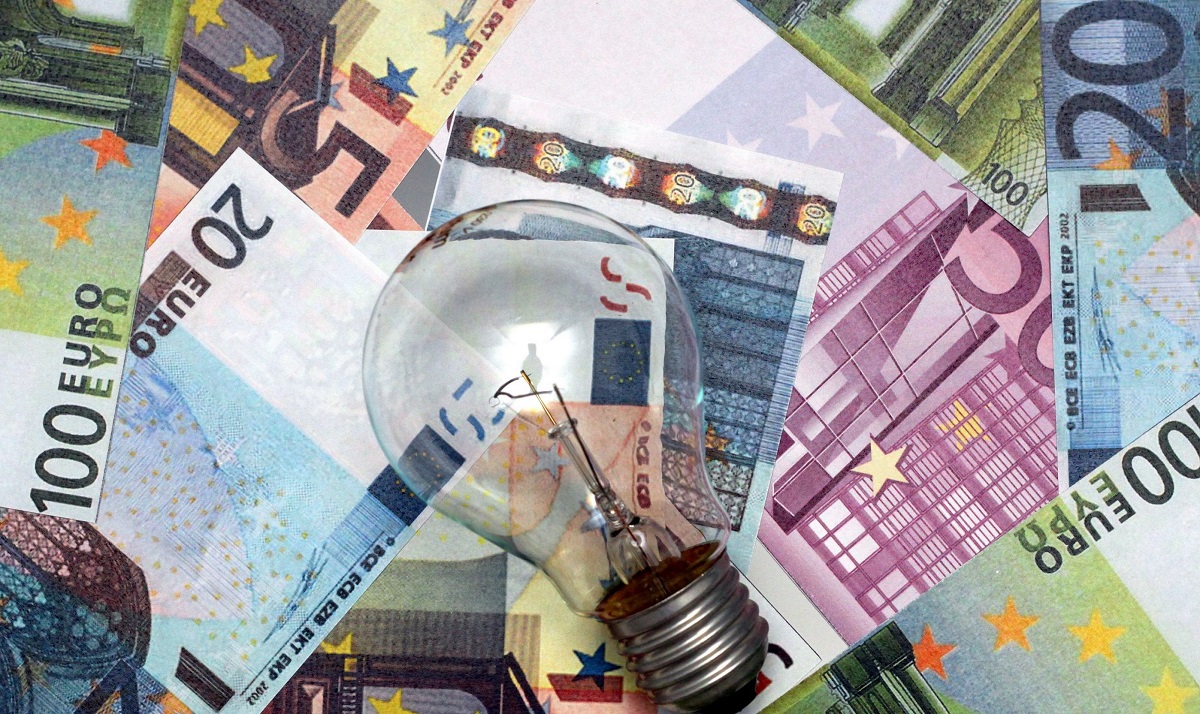 https://static.adhubmedia.com/notizie_it/wp-content/uploads/2026/08/bollette-luce-e-gas-allarme-aumenti-in-autunno-le-nuove-previsioni-884d2cab.jpg