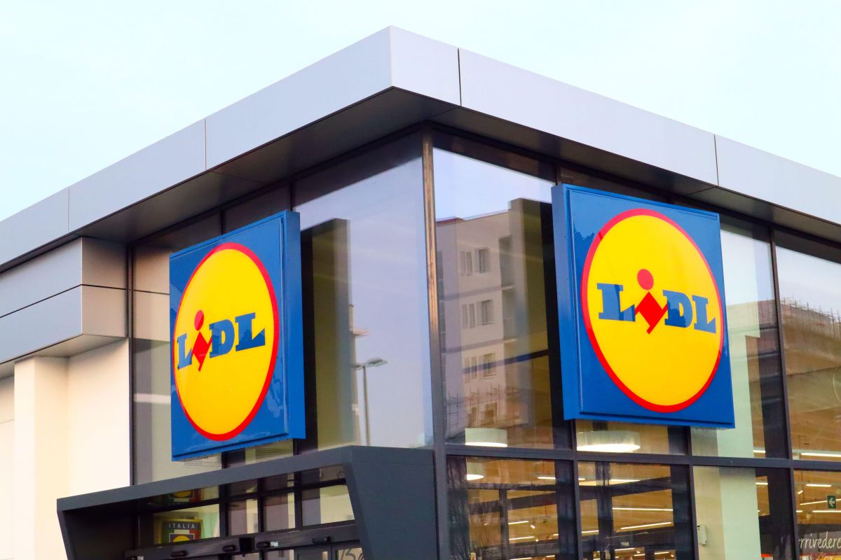 https://static.adhubmedia.com/notizie_it/wp-content/uploads/2026/08/budini-proteici-ritirati-dal-mercato-richiamo-per-quelli-al-cioccolato-marca-e-l-4bc1c15e.jpg