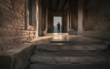 Casal del Marmo: inchiesta su violenze a minorenni, tre agenti sospesi