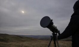 Come osservare un’eclissi solare in sicurezza: guida completa