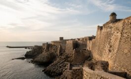 Crisi migratoria a Ceuta: l'Italia mantiene la sospensione di Schengen