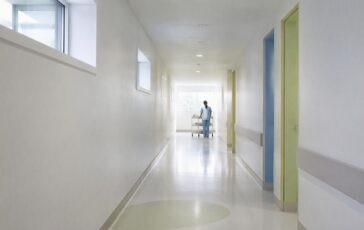 Difterite: come si trasmette, quali sintomi e perché il vaccino protegge