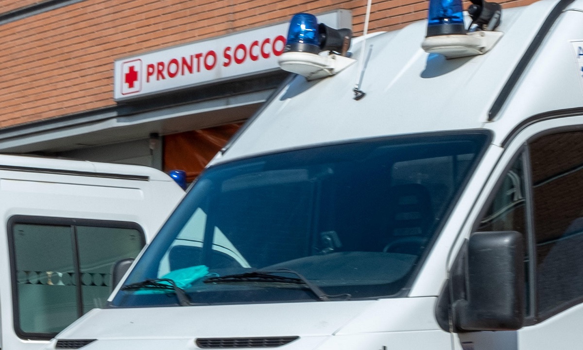 https://static.adhubmedia.com/notizie_it/wp-content/uploads/2026/08/dramma-sullaurelia-schianto-tra-auto-lamiere-ovunque-un-morto-e-feriti-59e82a7b.jpg
