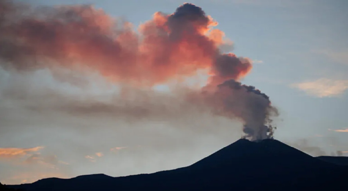 https://static.adhubmedia.com/notizie_it/wp-content/uploads/2026/08/eruzione-etna-19ff303e.jpg
