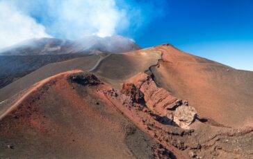 catania voli dirottati etna