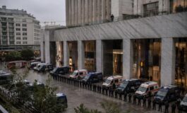 Evacuazione di sei centri commerciali a Milano per allarme bomba
